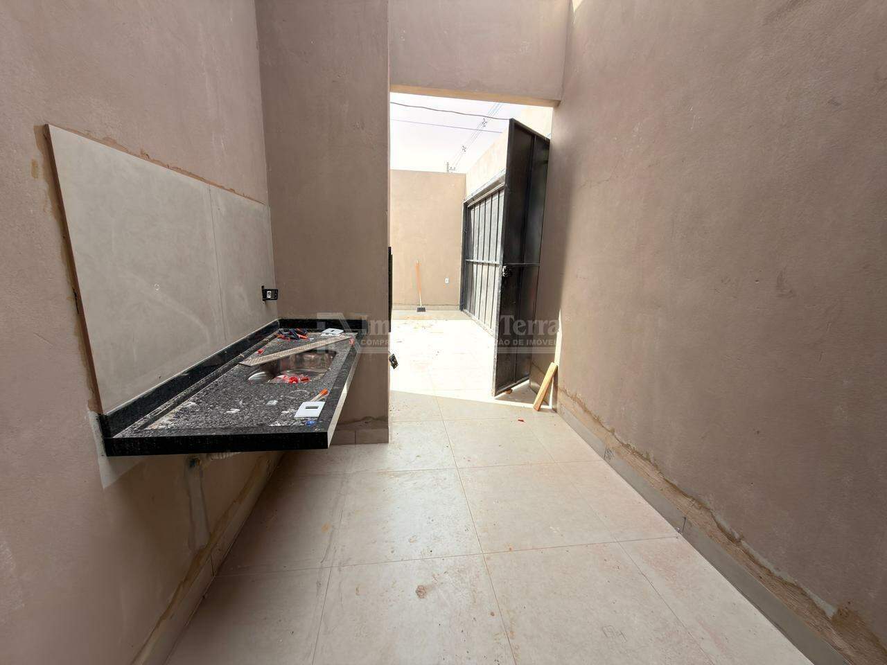 Casa com 3 quartos sendo 1 suíte no Jardim Cristhais III em Dourados/MS — foto 2