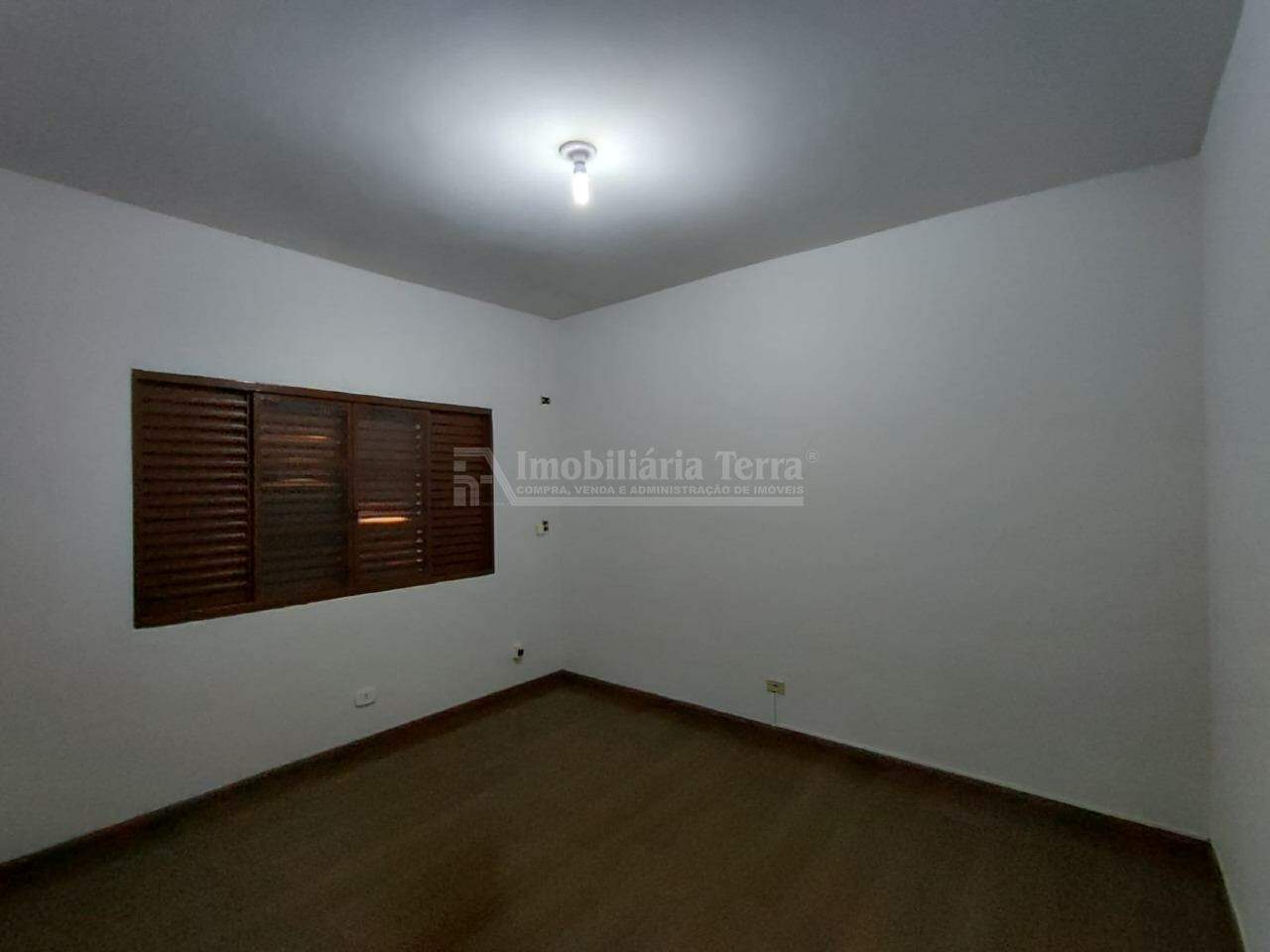 Casa com 5 quartos sendo 2 suítes no Portal de Dourados em Dourados/MS — foto 9