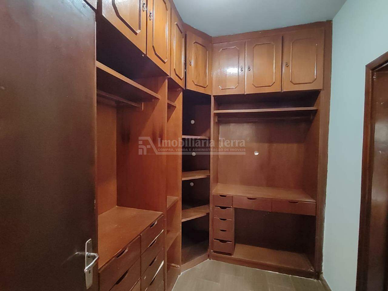 Casa com 5 quartos sendo 2 suítes no Portal de Dourados em Dourados/MS — foto 12