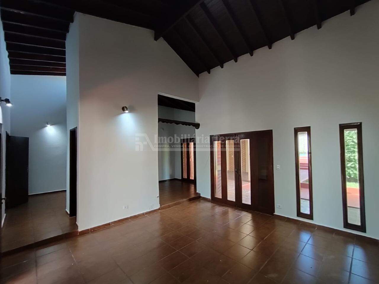 Casa com 5 quartos sendo 2 suítes no Portal de Dourados em Dourados/MS — foto 4