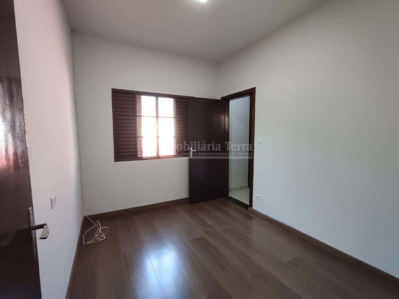 Casa com 5 quartos sendo 2 suítes no Portal de Dourados em Dourados/MS — foto 7