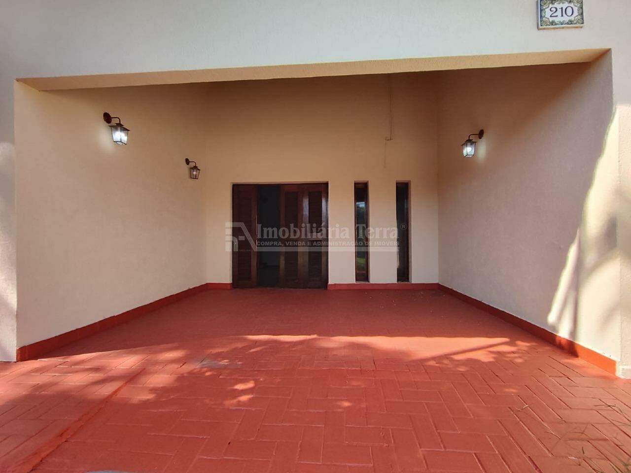 Casa com 5 quartos sendo 2 suítes no Portal de Dourados em Dourados/MS — foto 3