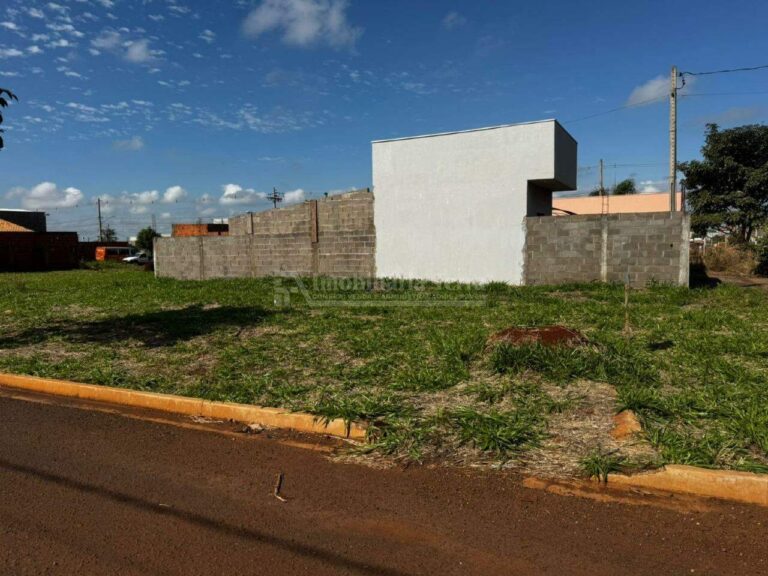 Terreno/Lote no Vival dos Ipês em Dourados/MS