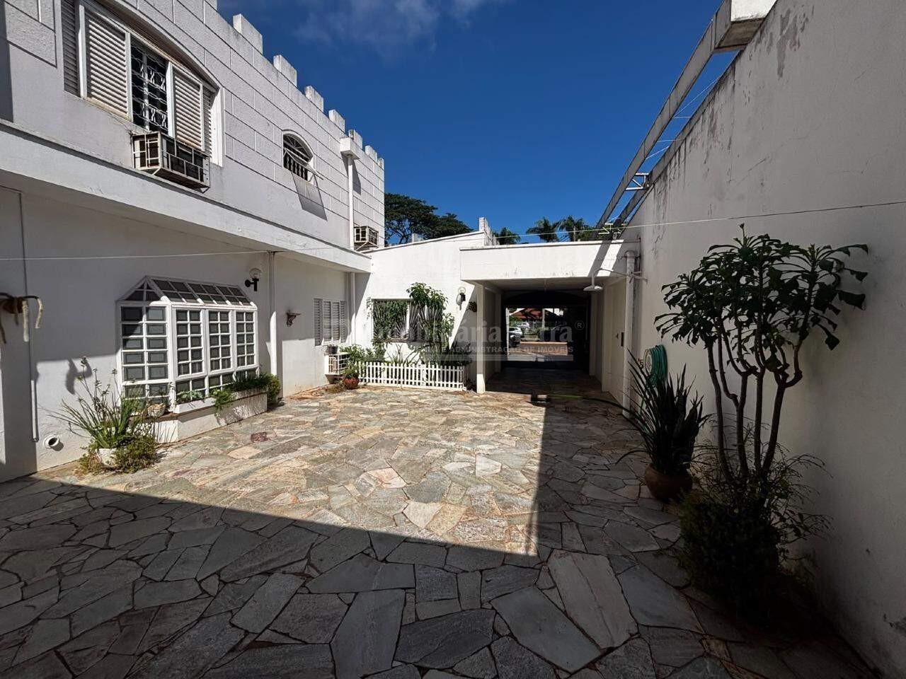 Casa com 2 quartos no Centro em Dourados/MS — foto 2