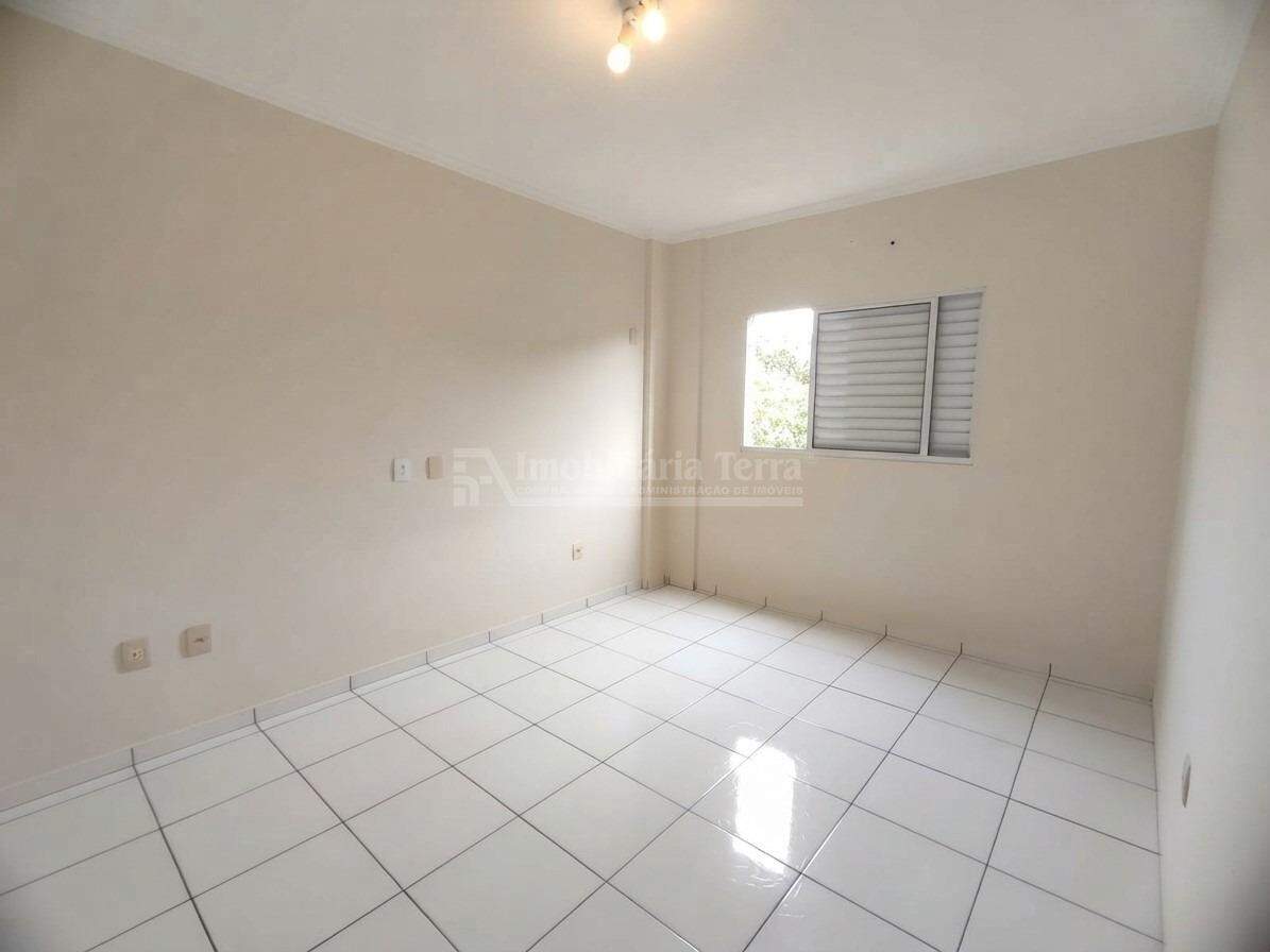 Apartamento no Jardim Tropical, foto 8 de 9