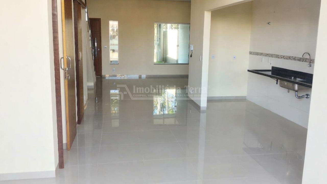 Casa com 4 quartos sendo 1 suíte no Jardim Cristhais em Dourados/MS — foto 3