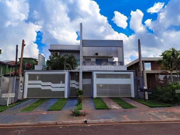 Casa com 4 quartos sendo 1 suíte no Jardim Cristhais em Dourados/MS