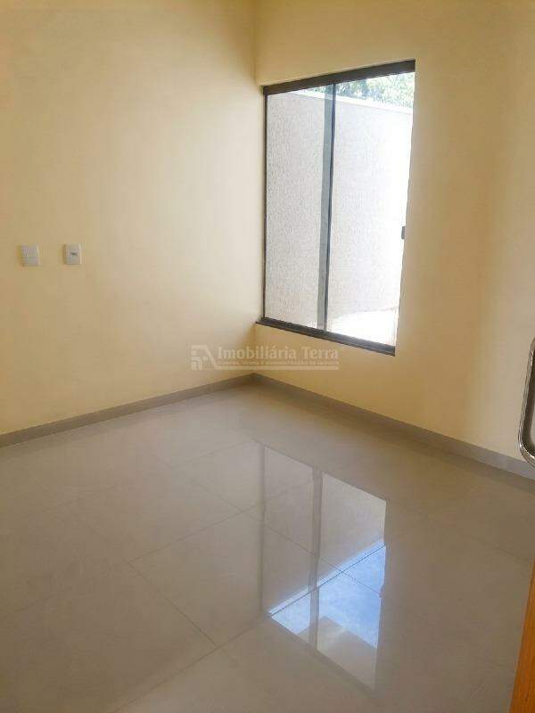 Casa com 4 quartos sendo 1 suíte no Jardim Cristhais em Dourados/MS — foto 7