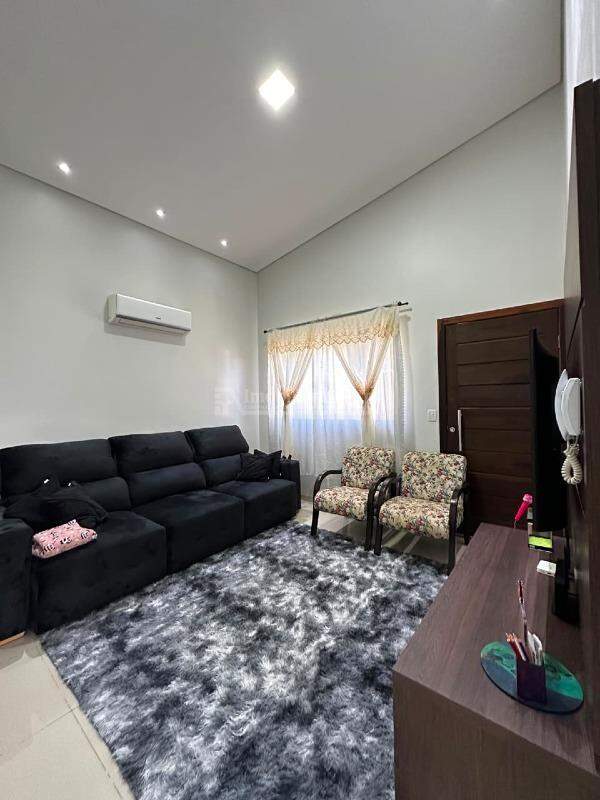 Casa no Parque Nova Dourados, foto 4 de 18