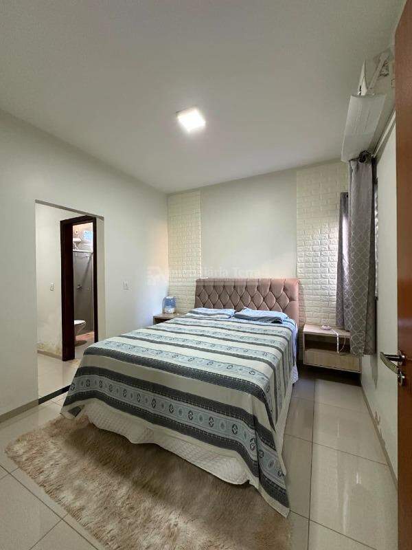 Casa no Parque Nova Dourados, foto 12 de 18