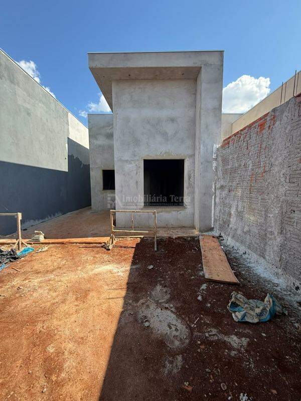 Casa no Jardim Cristhais III, foto 2 de 4