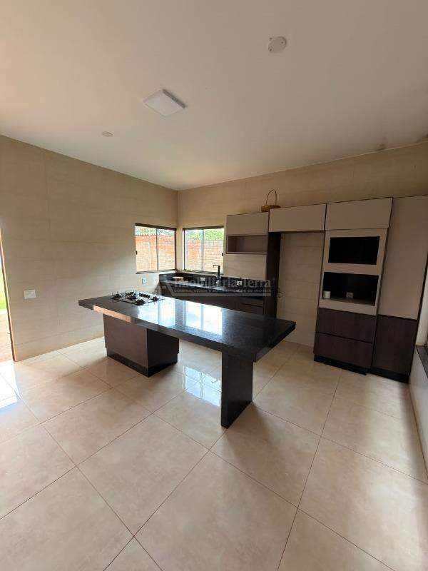 Casa no Parque dos Jequitibás, foto 6 de 13