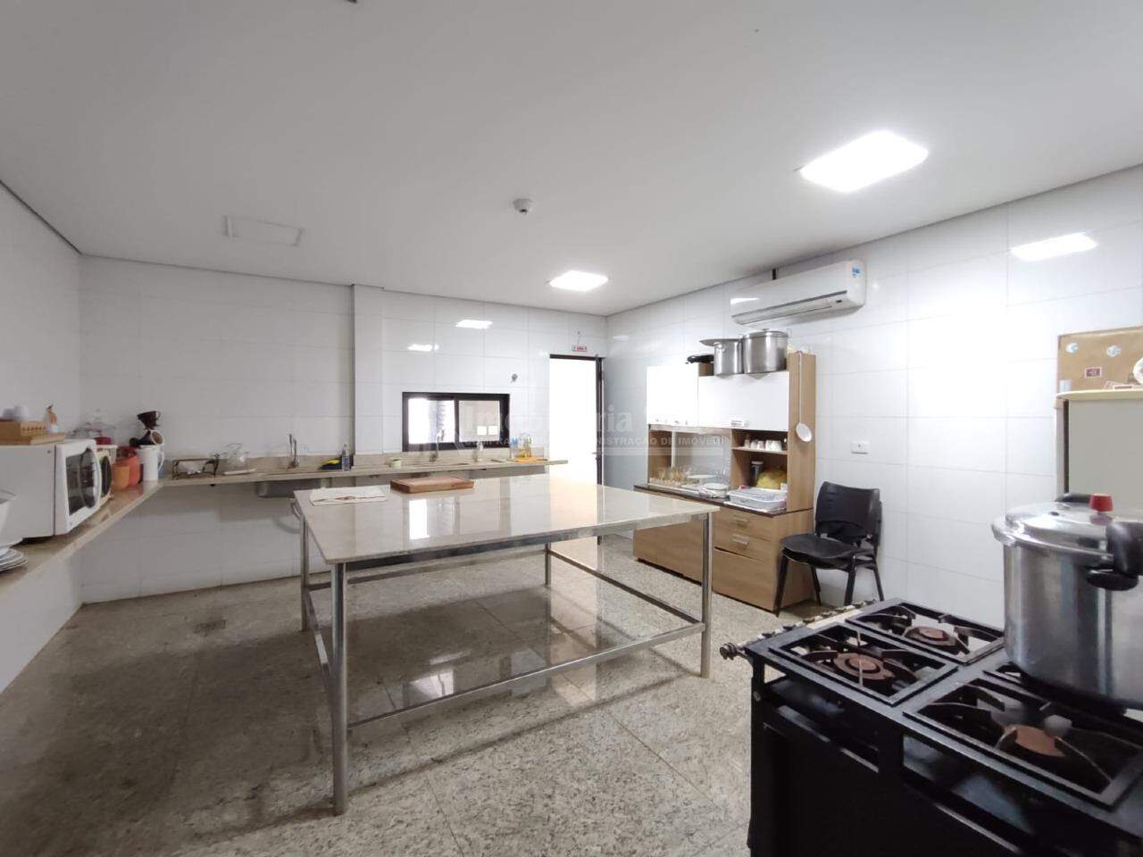 Salão Comercial no Jardim Cristhais II em Dourados/MS — foto 24