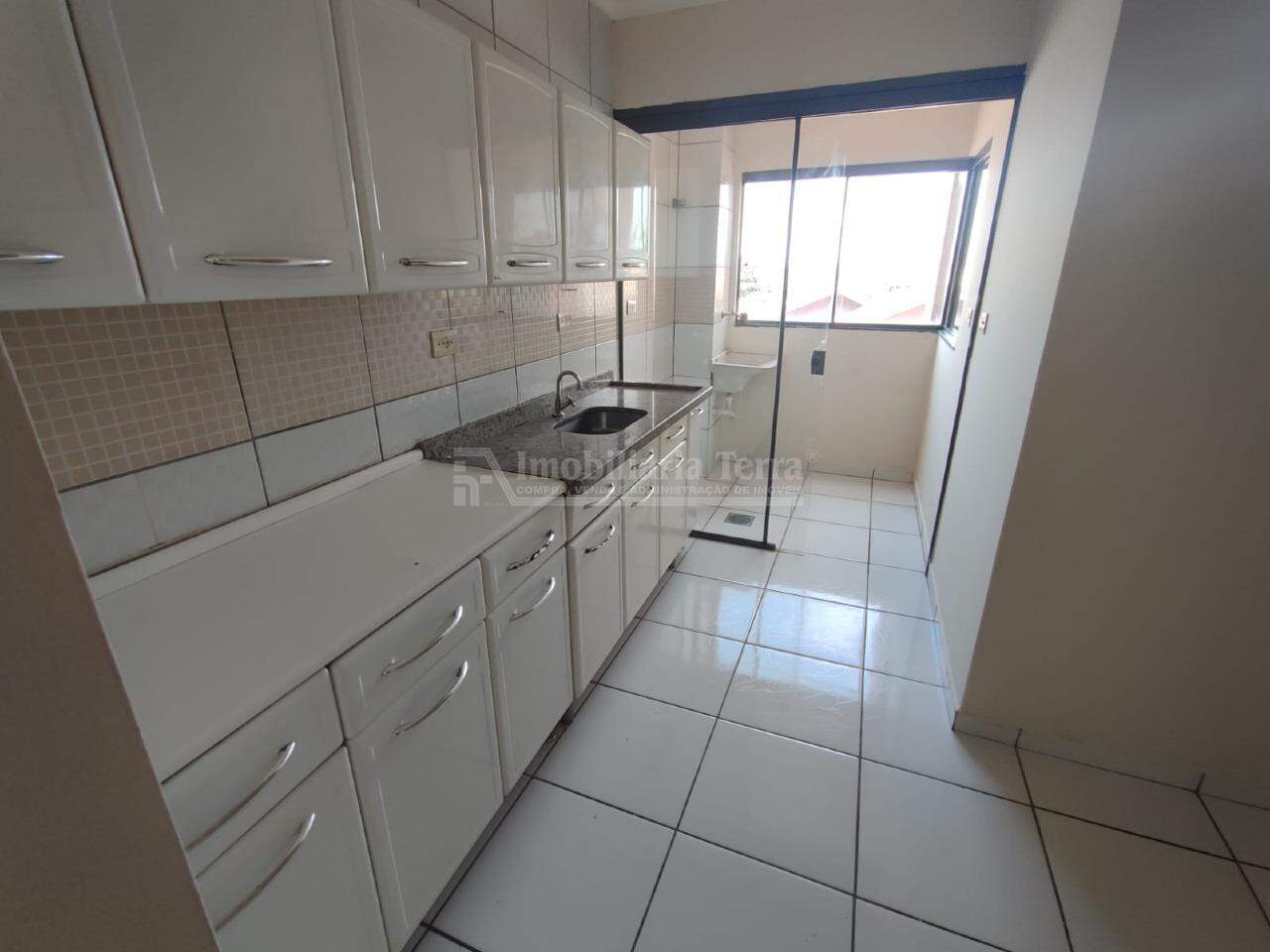 Apartamento com 2 quartos no Jardim Aline em Dourados/MS — foto 2