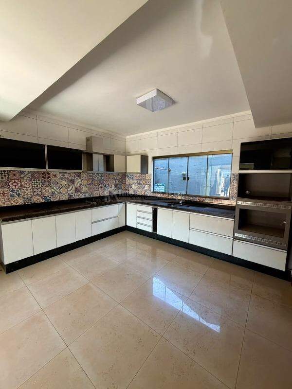 Casa com 3 quartos sendo 1 suíte no Parque Alvorada em Dourados/MS — foto 6