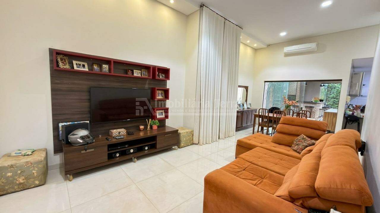 Casa com 4 quartos sendo 1 suíte no Parque Alvorada em Dourados/MS — foto 7