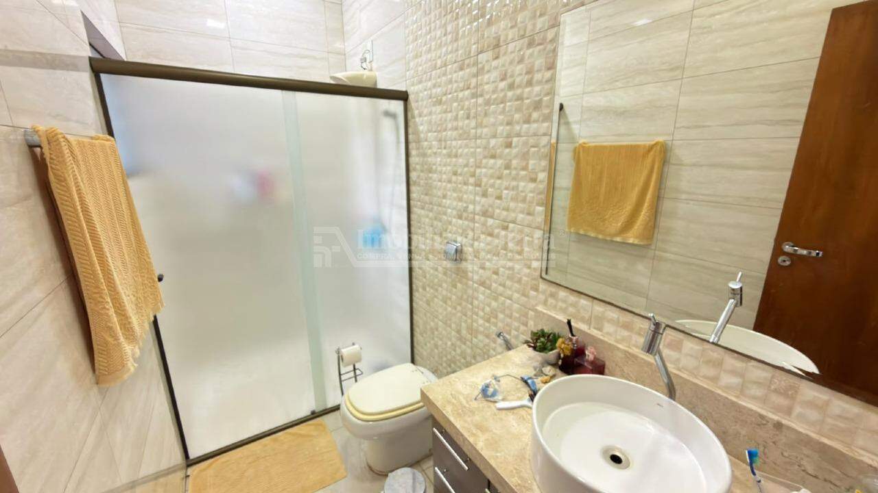 Casa com 4 quartos sendo 1 suíte no Parque Alvorada em Dourados/MS — foto 13