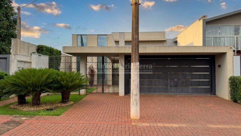 Casa com 4 quartos sendo 1 suíte no Parque Alvorada em Dourados/MS