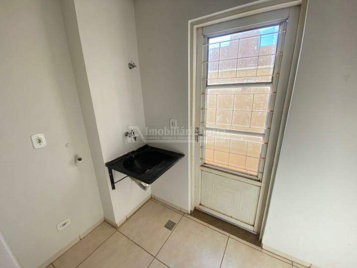 Apartamento com 2 quartos no Centro em Dourados/MS — foto 8