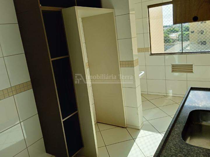 Apartamento com 2 quartos sendo 1 suíte no Vila Aurora em Dourados/MS — foto 3