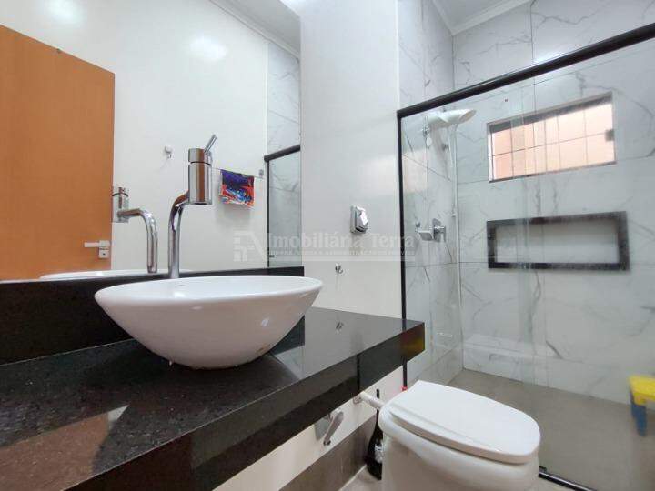 Casa com 3 quartos sendo 1 suíte no Jardim Cristhais em Dourados/MS — foto 11