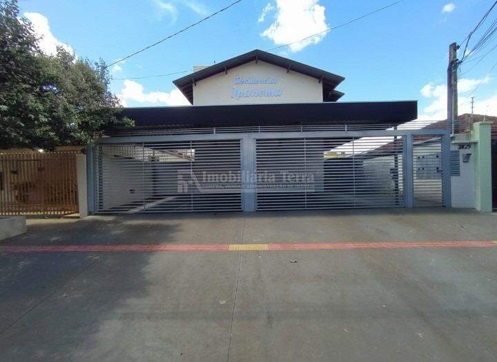 Apartamento com 2 quartos no Jardim São Pedro em Dourados/MS