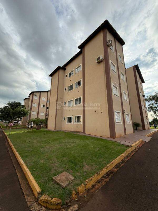 Apartamento com 2 quartos no Vila Toscana em Dourados/MS — foto 3