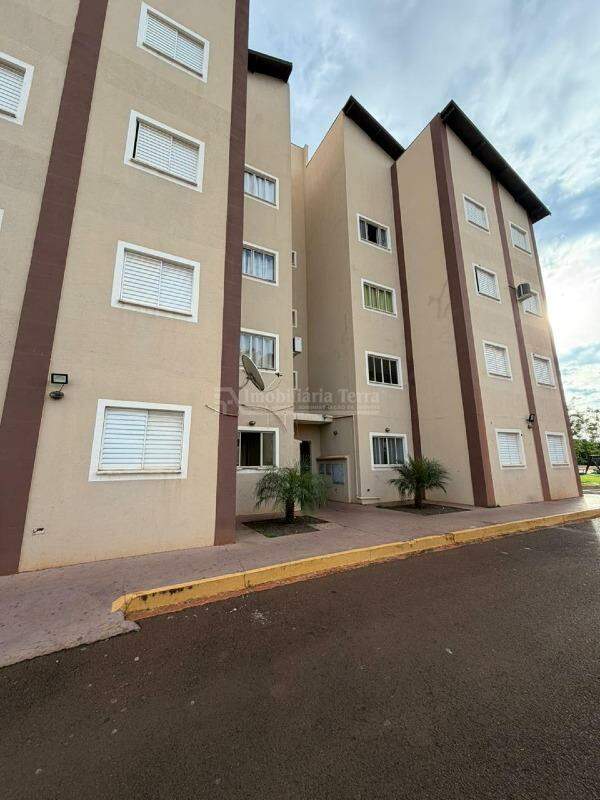Apartamento com 2 quartos no Vila Toscana em Dourados/MS — foto 2