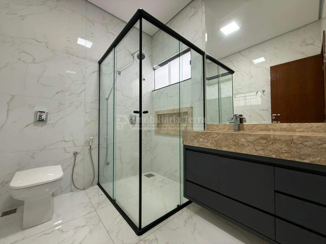Casa com 3 quartos sendo 1 suíte no Alto da Boa Vista em Dourados/MS — foto 12
