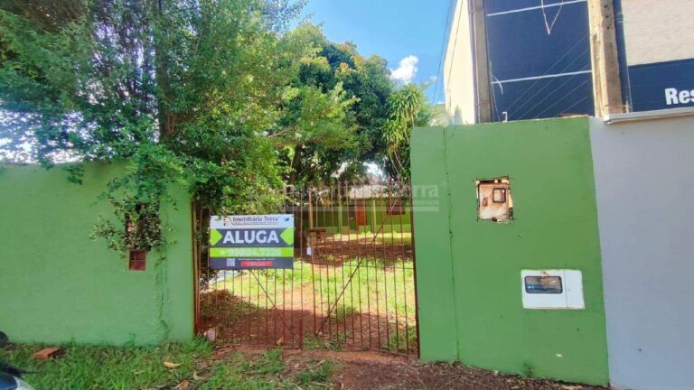 Casa com 3 quartos no Jardim Universitário em Dourados/MS
