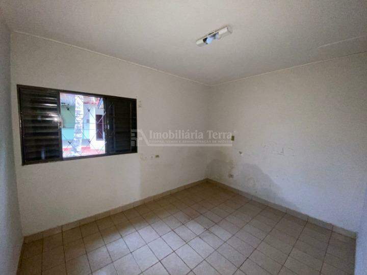 Casa com 5 quartos sendo 1 suíte no Vila São Francisco em Dourados/MS — foto 9