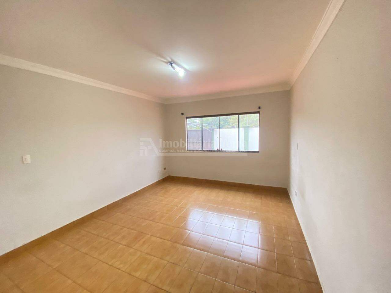 Casa com 5 quartos sendo 1 suíte no Vila São Francisco em Dourados/MS — foto 7