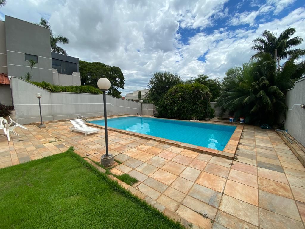 Casa com 6 quartos sendo 2 suítes no Portal de Dourados em Dourados/MS — foto 13
