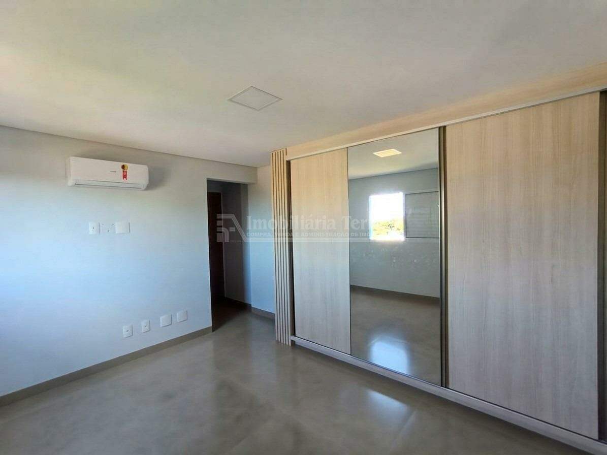 Apartamento na Vila Santana, foto 8 de 12