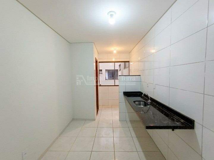 Apartamento com 3 quartos sendo 1 suíte no Jardim Tropical em Dourados/MS — foto 2