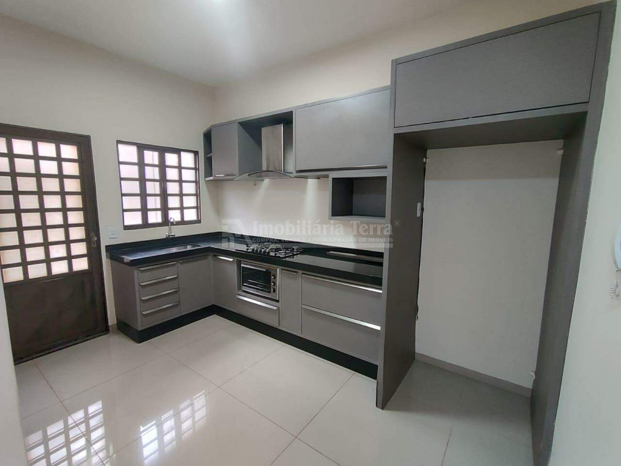 Casa com 3 quartos no Parque Alvorada em Dourados/MS — foto 2