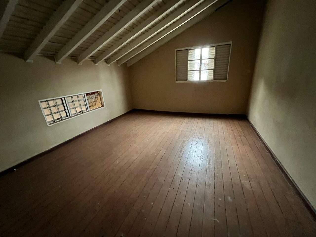 Casa com 4 quartos sendo 1 suíte no Jardim São Pedro em Dourados/MS — foto 10