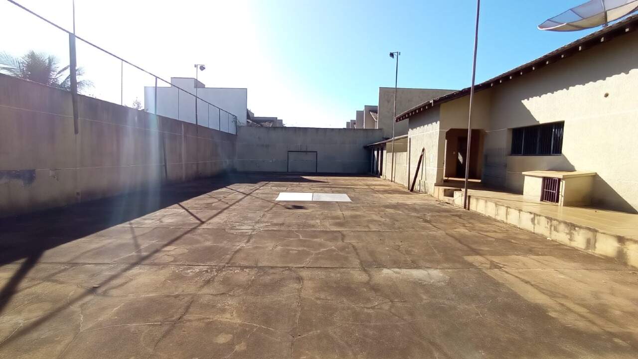 Casa com 2 quartos sendo 2 suítes no Vila Progresso em Dourados/MS — foto 2