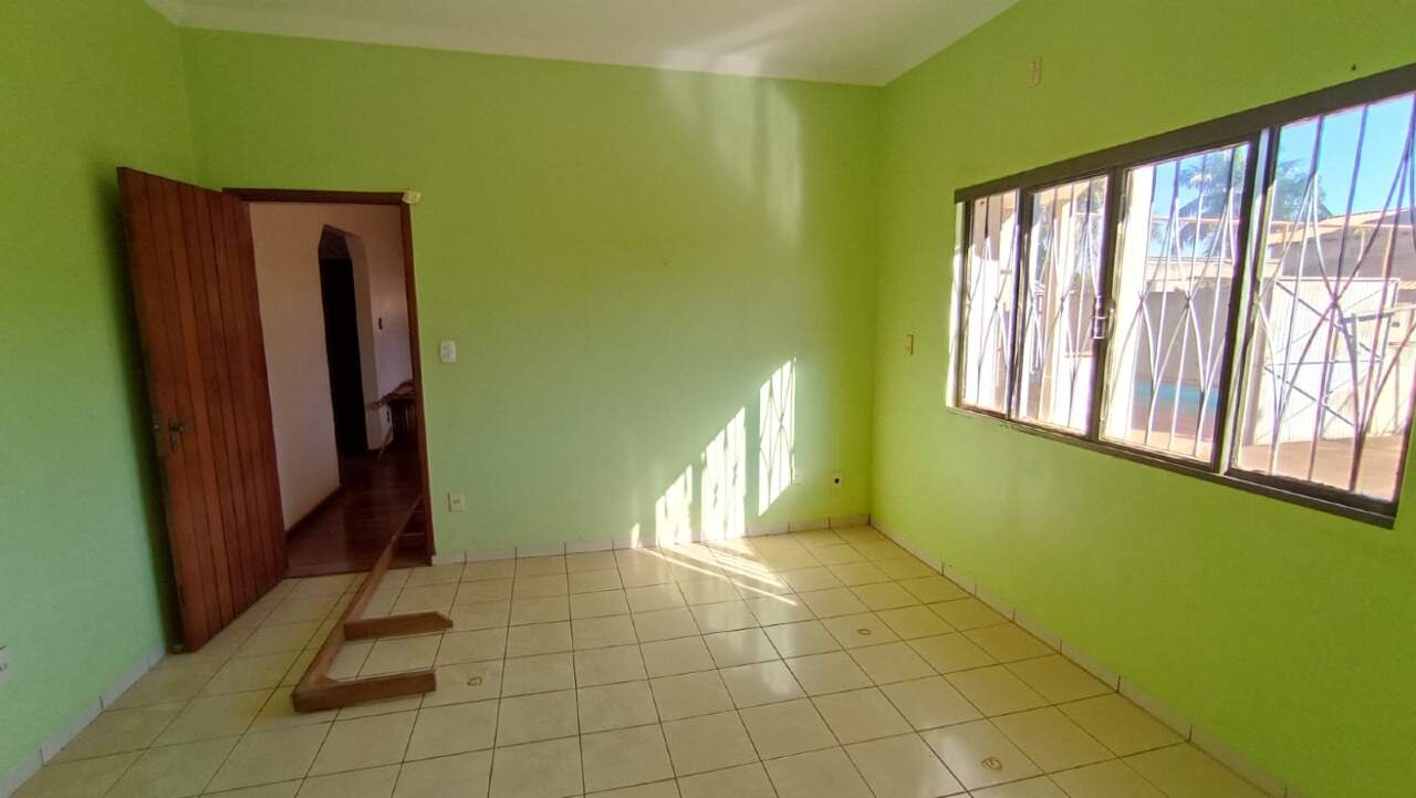 Casa com 2 quartos sendo 2 suítes no Vila Progresso em Dourados/MS — foto 26