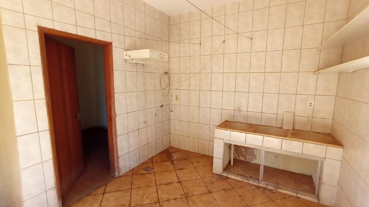 Casa com 2 quartos sendo 2 suítes no Vila Progresso em Dourados/MS — foto 7