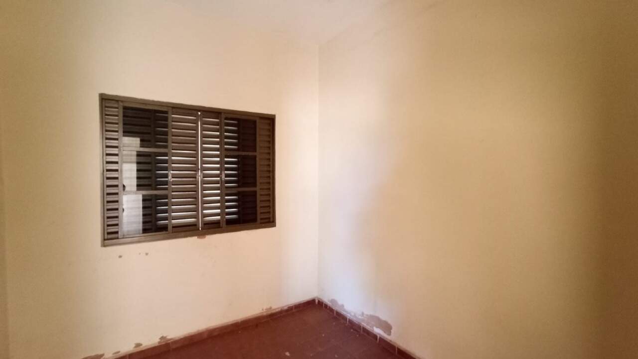 Casa com 2 quartos sendo 2 suítes no Vila Progresso em Dourados/MS — foto 10