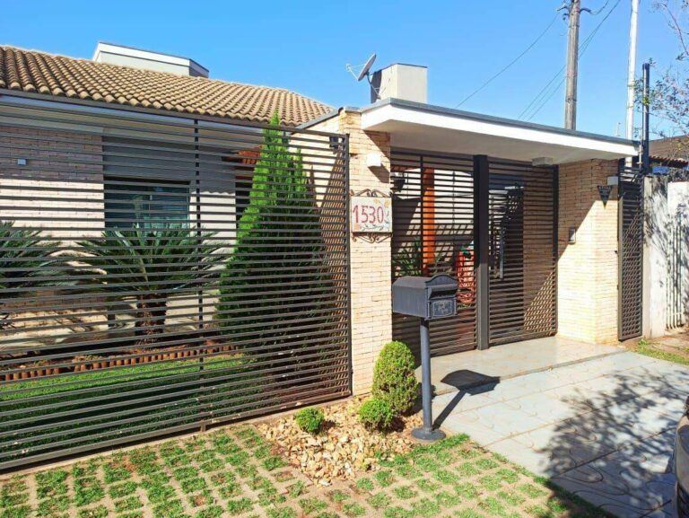 Casa com 3 suítes no Jardim Girassol em Dourados/MS