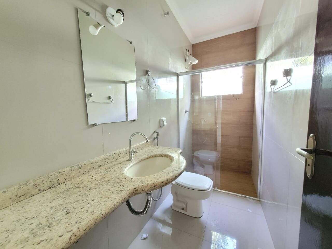 Casa com 3 quartos sendo 1 suíte no Jardim Tropical em Dourados/MS — foto 6