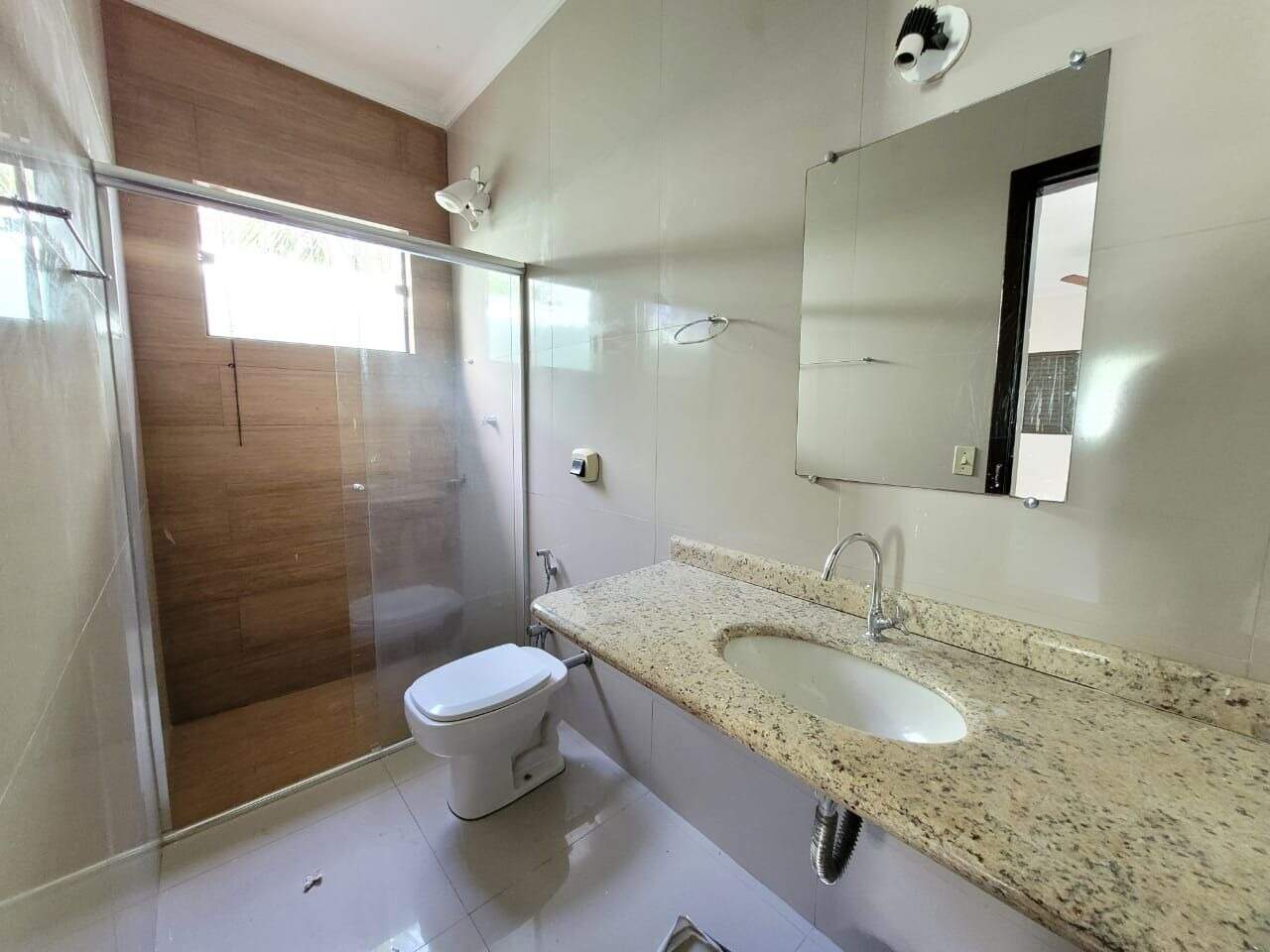Casa com 3 quartos sendo 1 suíte no Jardim Tropical em Dourados/MS — foto 8