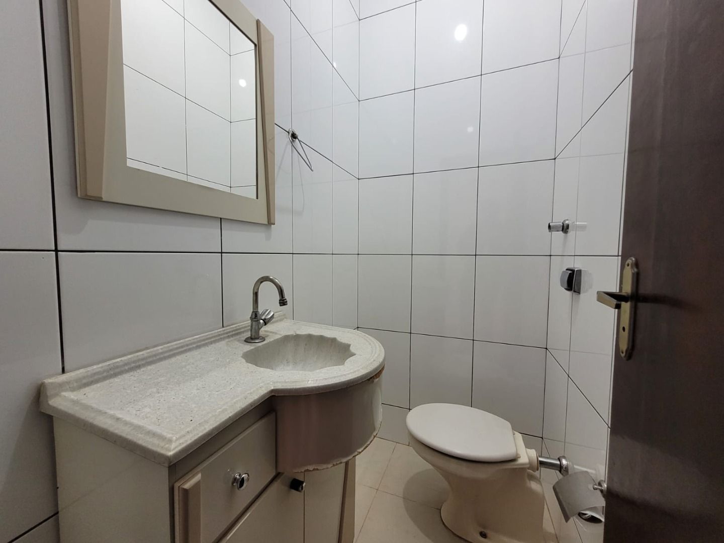 Casa com 4 quartos sendo 1 suíte no Jardim América em Dourados/MS — foto 14