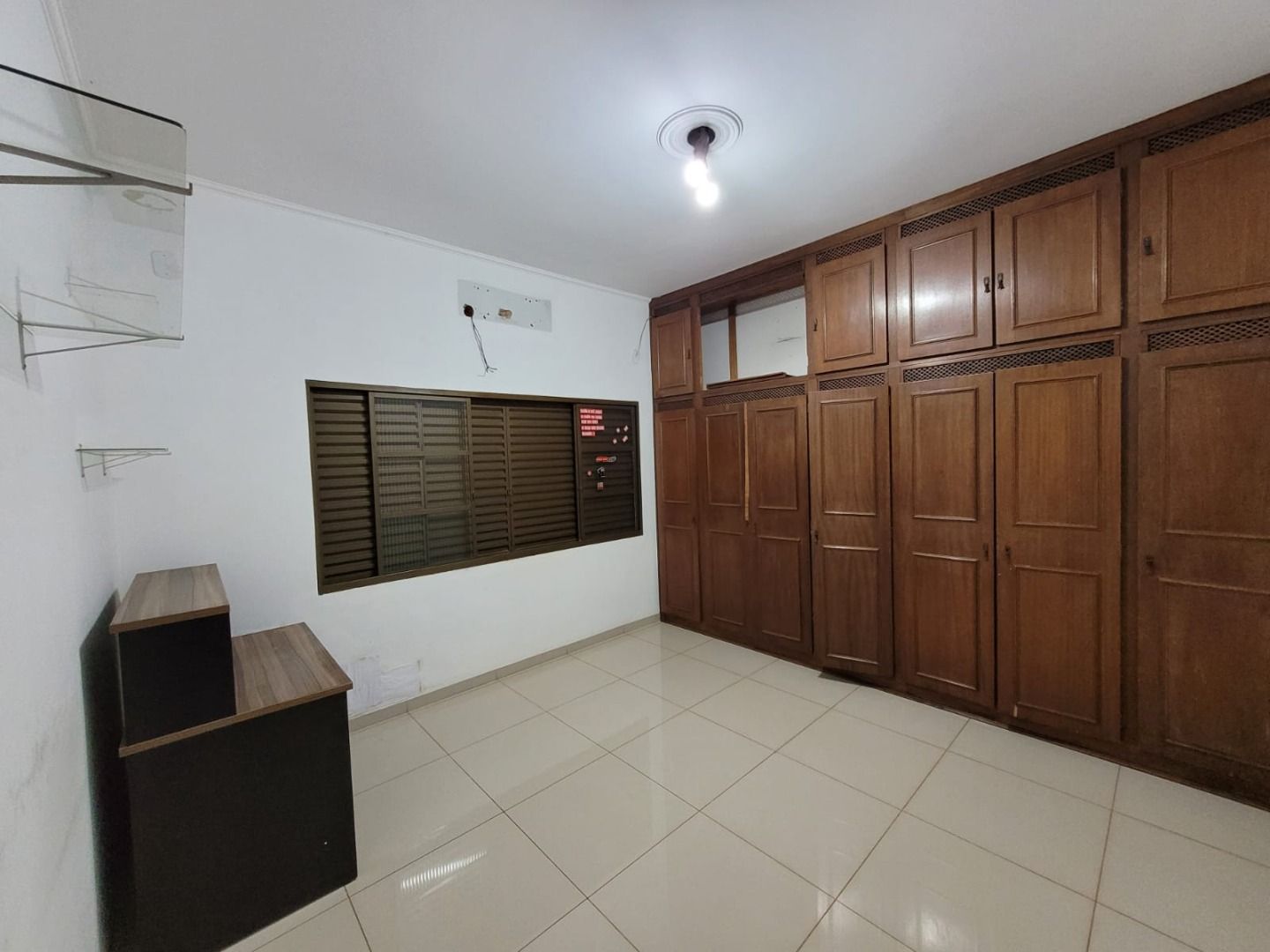 Casa com 4 quartos sendo 1 suíte no Jardim América em Dourados/MS — foto 9