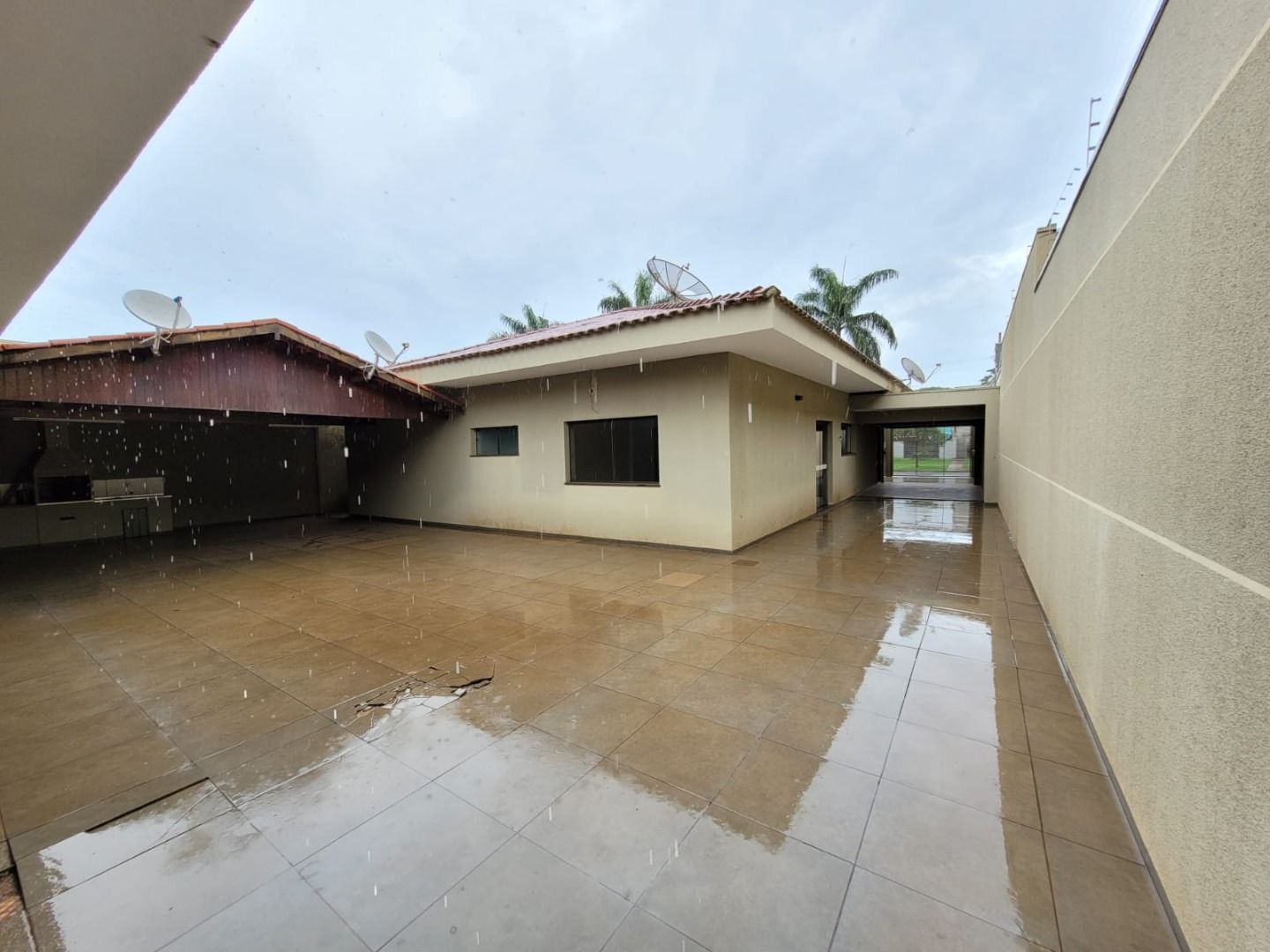 Casa com 4 quartos sendo 1 suíte no Jardim América em Dourados/MS — foto 18