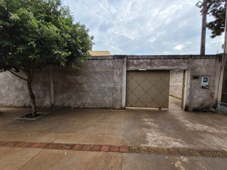 Casa com 3 quartos no Vila Erondina em Dourados/MS