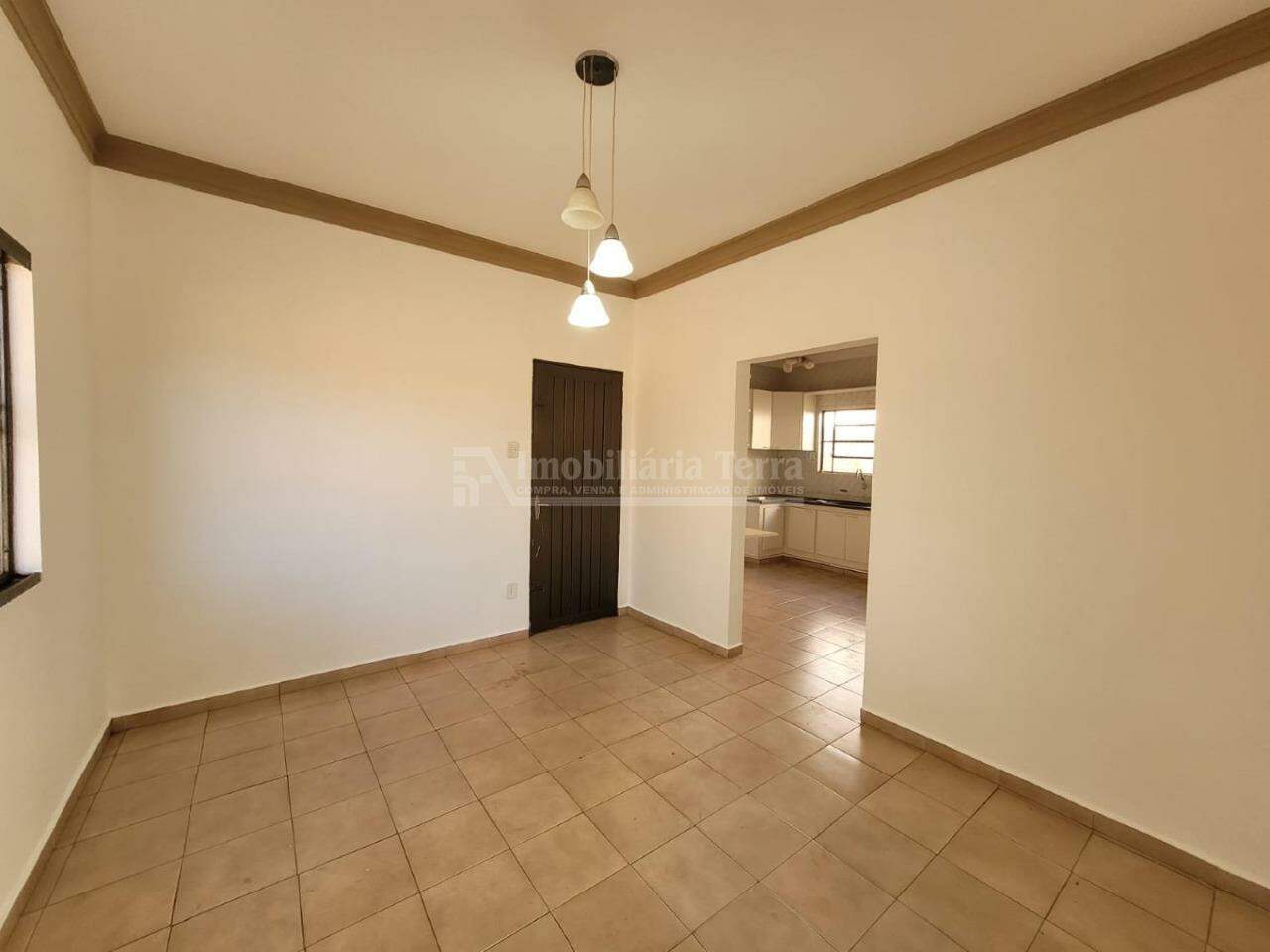 Casa com 4 quartos sendo 3 suítes no Jardim Itaipú em Dourados/MS — foto 3