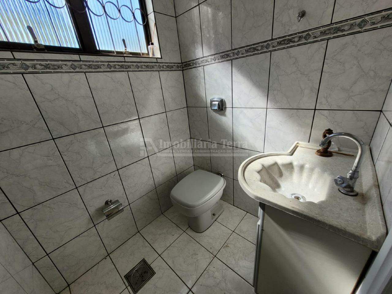 Casa com 4 quartos sendo 3 suítes no Jardim Itaipú em Dourados/MS — foto 12